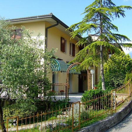 Residence San Vito Brenzone Extérieur photo
