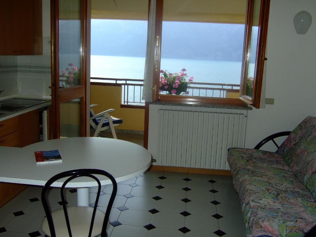 Residence San Vito Brenzone Chambre photo