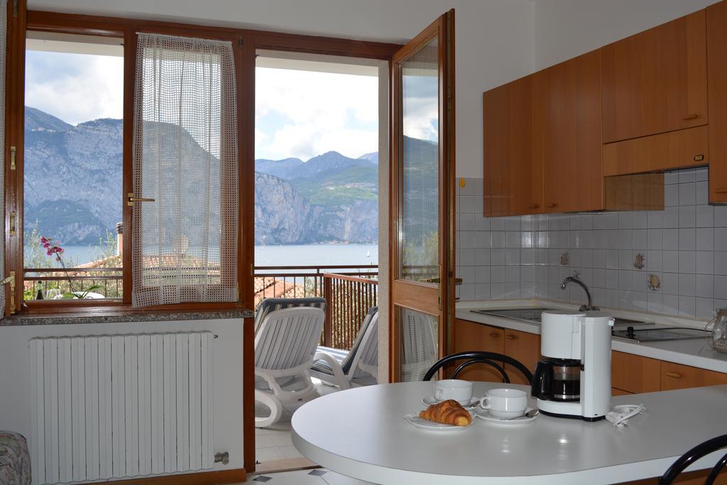 Residence San Vito Brenzone Extérieur photo