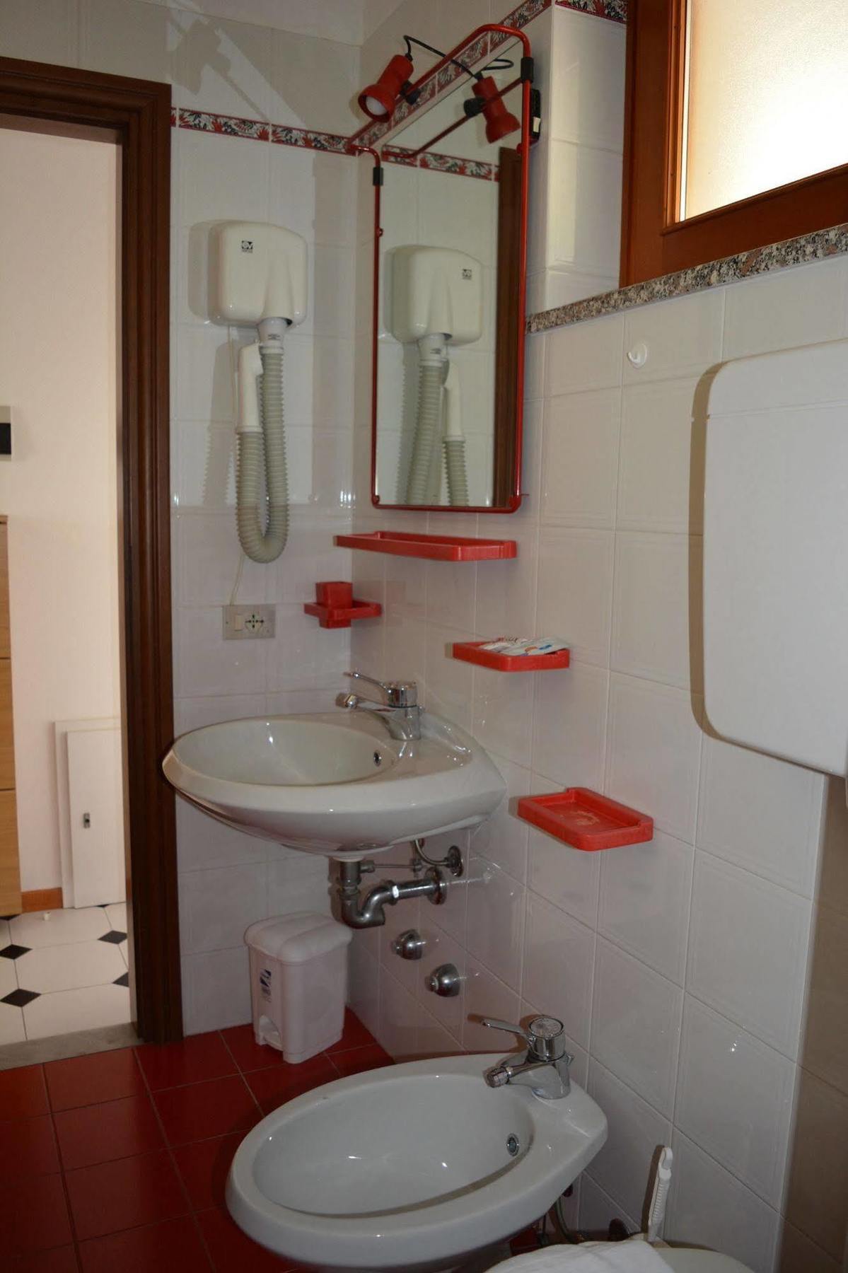 Residence San Vito Brenzone Extérieur photo