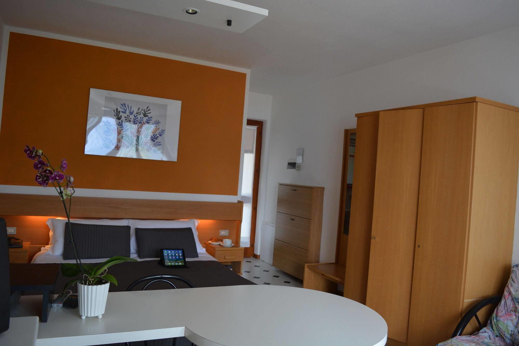 Residence San Vito Brenzone Extérieur photo